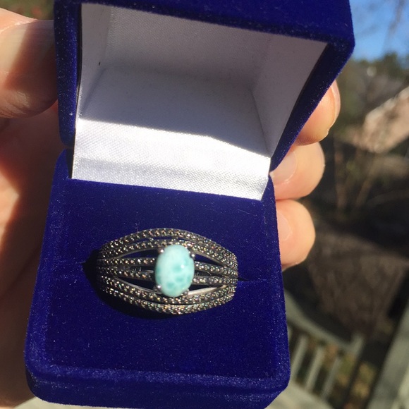 Jewelry - Larimar size 9